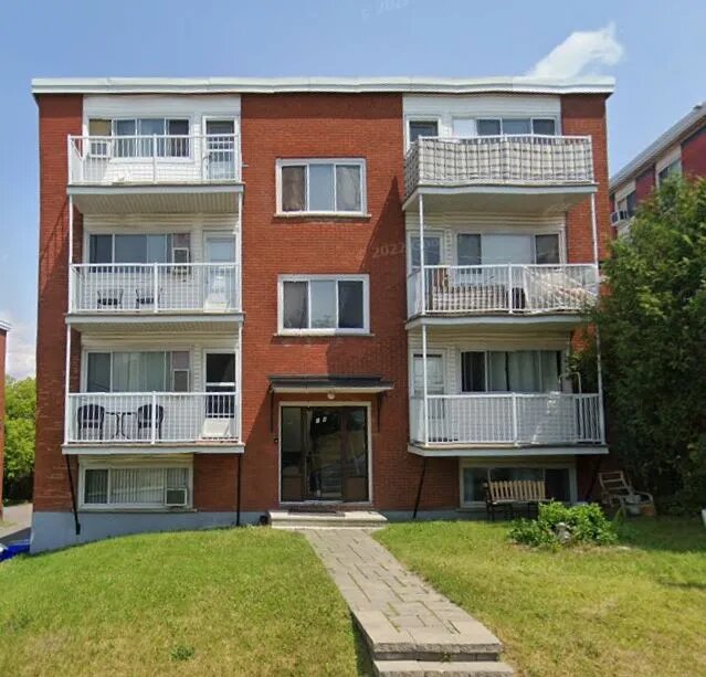 14 Rue Roy (Hull) Grand Logement 3 Chambres Près De Tout. | 3274105