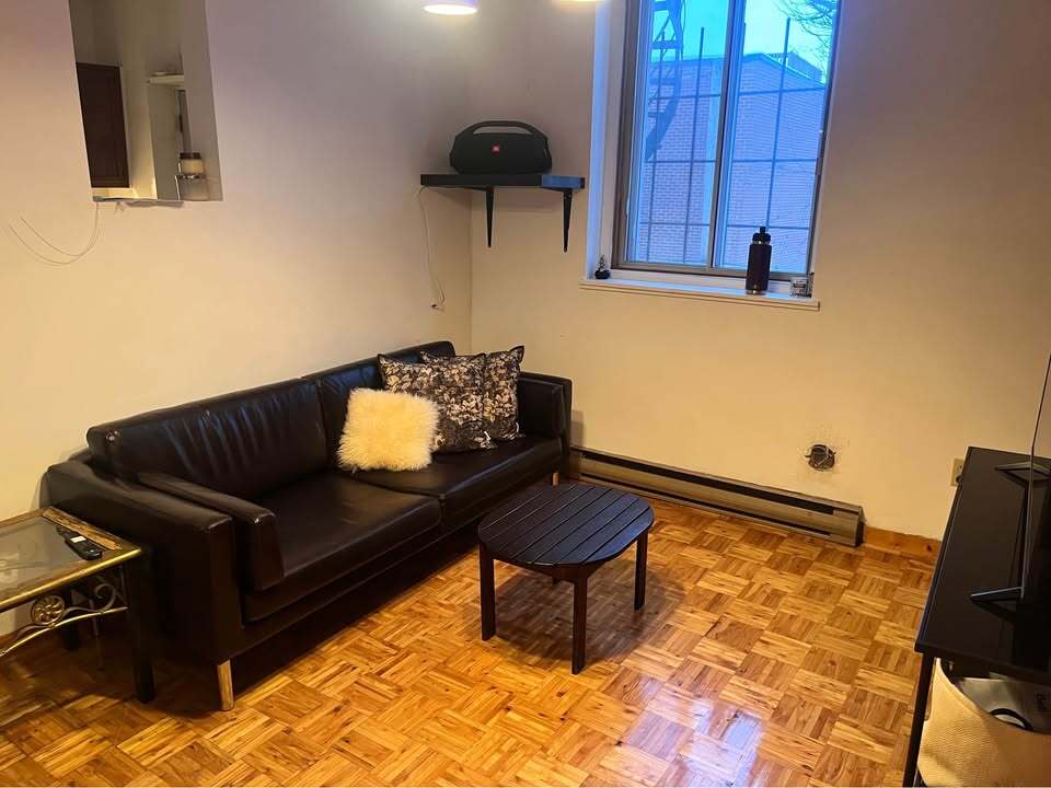 Plateau - Superbe 4 1/2 Pour 1er Juillet | 3274132