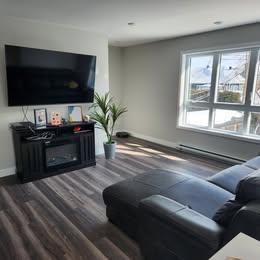 🏡 TRÈS GRAND 4½ HAUT DE GAMME – 1150 PI² – FACE À UN PARC 🌳 | 3281713