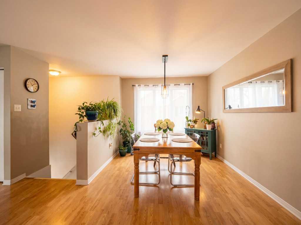 Condo supérieur 3 chambres à louer – Plateau / Hull | 3281778