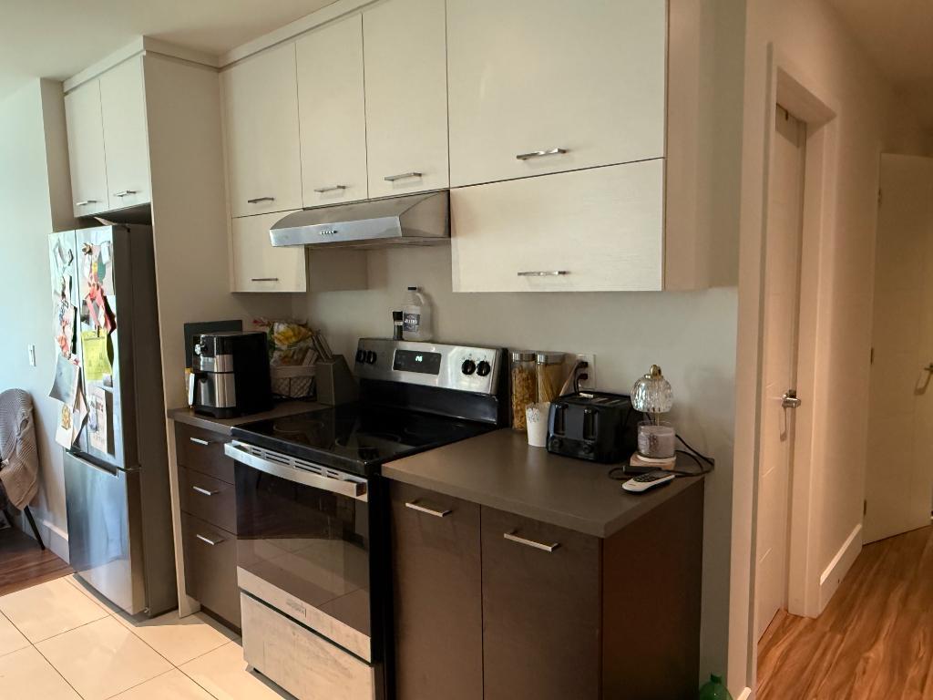 Superbe 4 1/2 à louer | 3285876