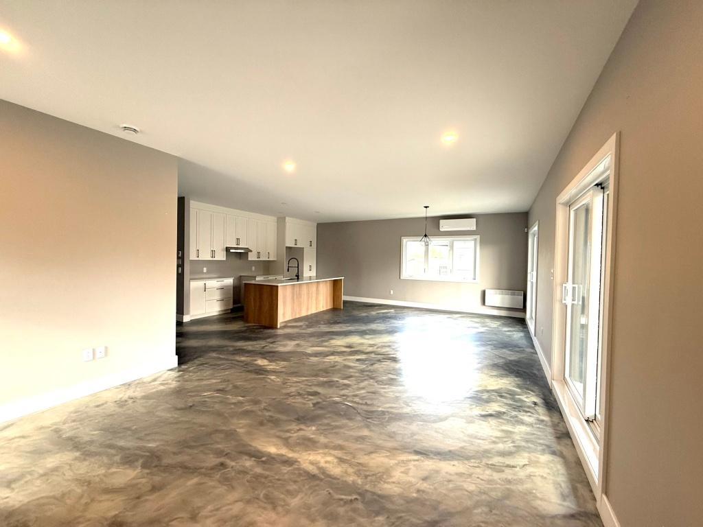 Maison à louer 2 chambres et 2 salles de bain 1800pica | 3281797