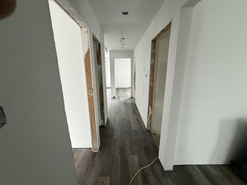 Superbe 5 1/2 NEUF - Chomedey - Près des aut. 13/15" | 3281864
