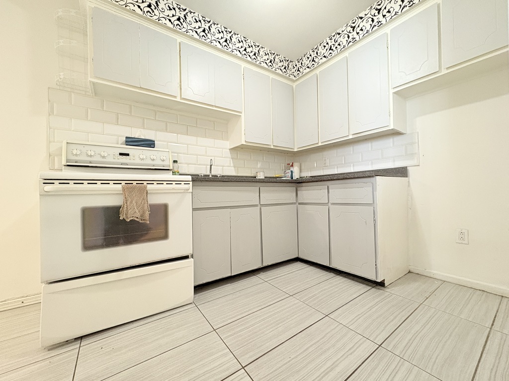 Appartement Avec 1 Chambre Fermée | 3282281
