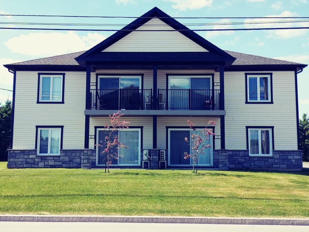 4 1/2 pour le 1er juillet | 3282688
