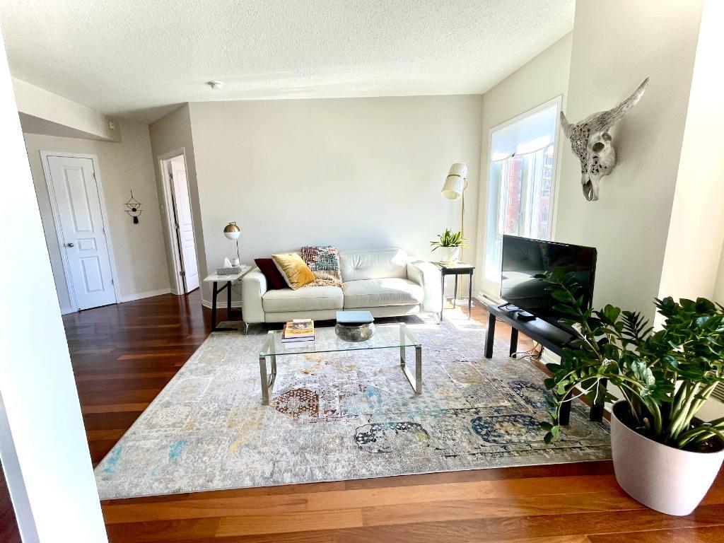 Condo clé en main à louer – Secteur recherché de Laval | 3330 boul. Le Carrefour | 3278587