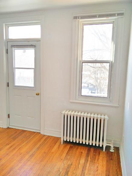 WOW! BEAU GRAND 7 1/2 - 4 CAC - QUARTIER SUPER CHIC - MONT ROYAL | 3282823