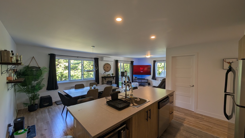St-Thomas, Grand 4 1/2 à Louer. | 3275709