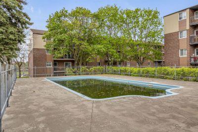 Spacieux Condo 51/2 bien illuminé | 3290967