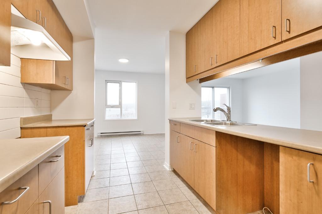 5 1/2 SAINT-BASILE-LE-GRAND adjacent SAINT-BRUNO-DE-MONTARVILLE | 3283642