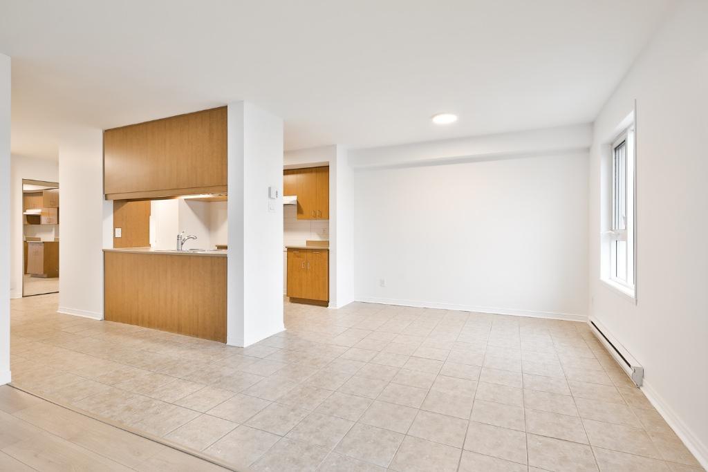5 1/2 SAINT-BASILE-LE-GRAND adjacent SAINT-BRUNO-DE-MONTARVILLE | 3283642