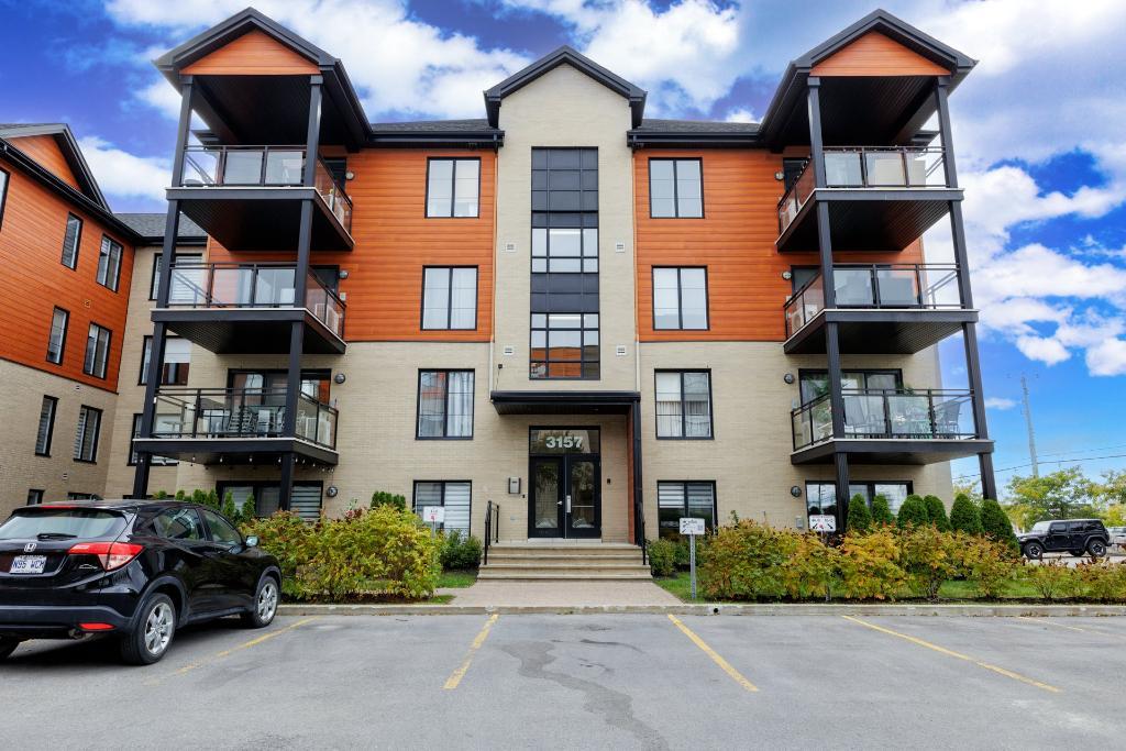 4 1/2 SPACIEUX CONDO | 3276566