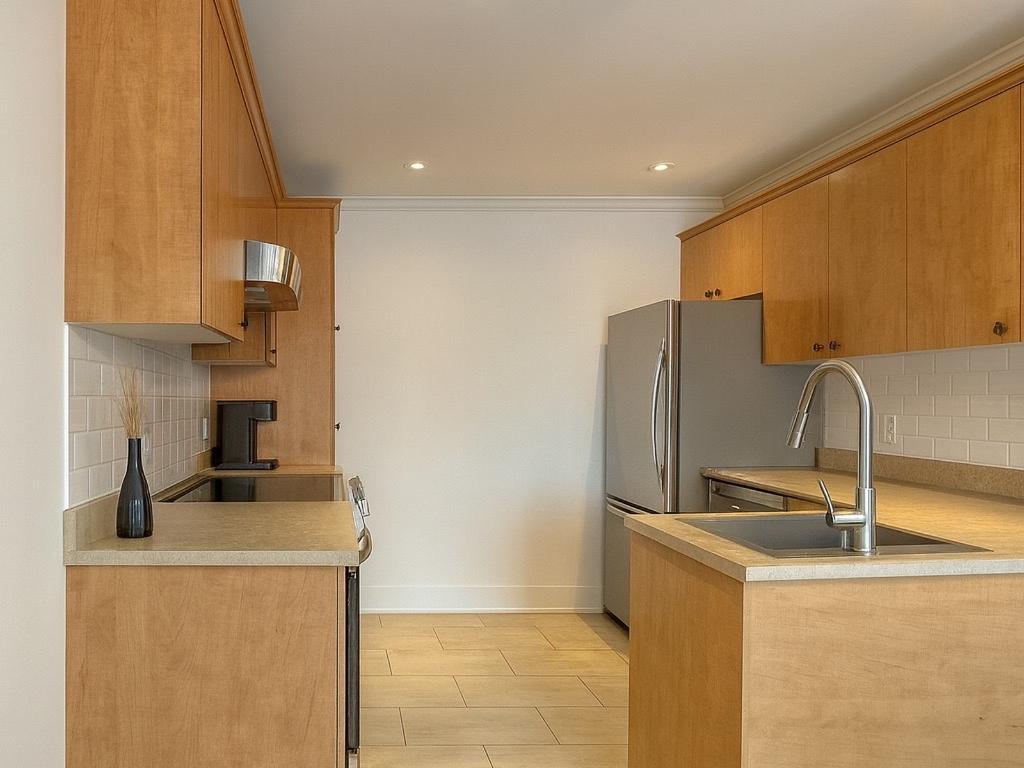 Condo 2 ch. meublé et tout inclus! | 3276573