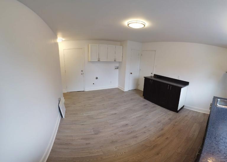 3 CH - 1 SDB - Québec - $1,326 /mo | 3309893
