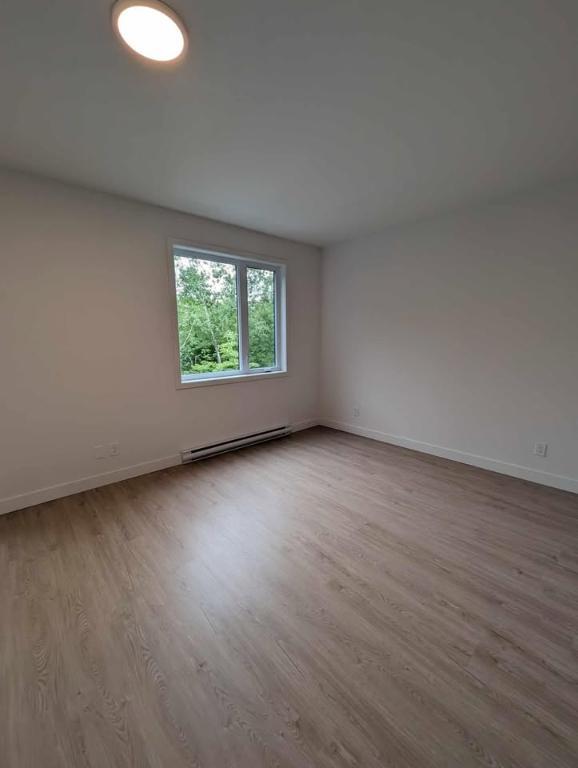 2 CHAMBRES À COUCHER, 1 SALLE DE BAIN APPARTEMENT | 3277298