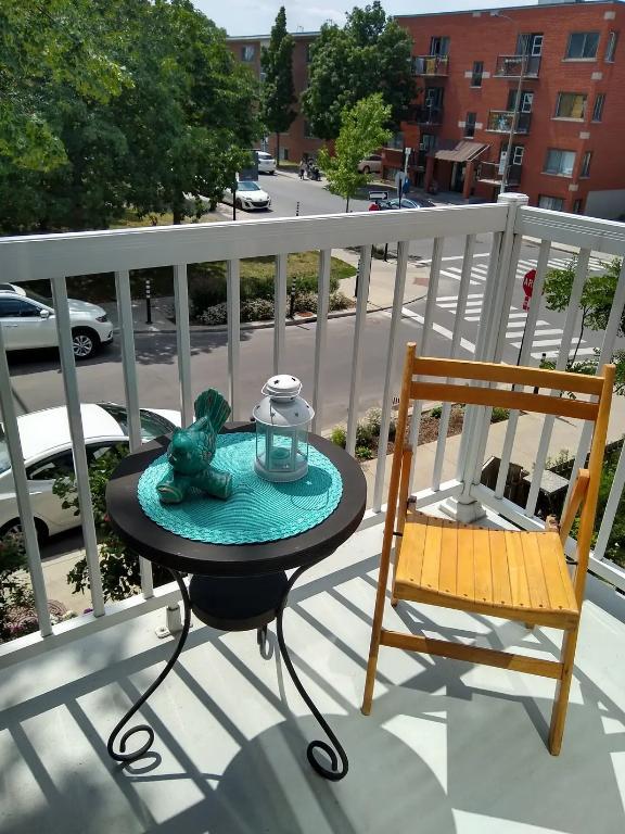 3 1/2 in Parc Extension Available July 1 | 3277302