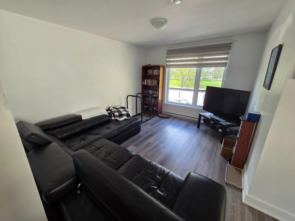 4 1/2 a louer 1255$ disponible a partir de 15 juillet, cession de bail | 3277303