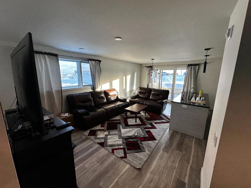 🏡 GRAND 4 ½ HAUT DE GAMME – CLIMATISATION – 1 STATIONNEMENT – DISPONIBLE 1ER JUILLET | 3277329