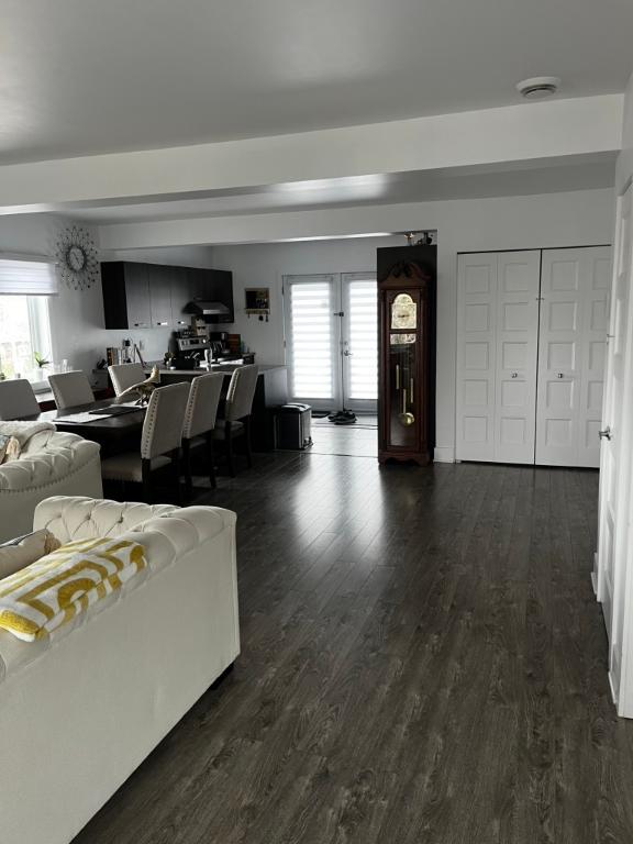 4 1/2 lumineux /spacieux | 3277877