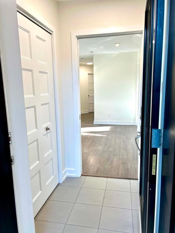 4 1/2 semi meublé rénové, stationnement, remise, animaux accepté | 3283382