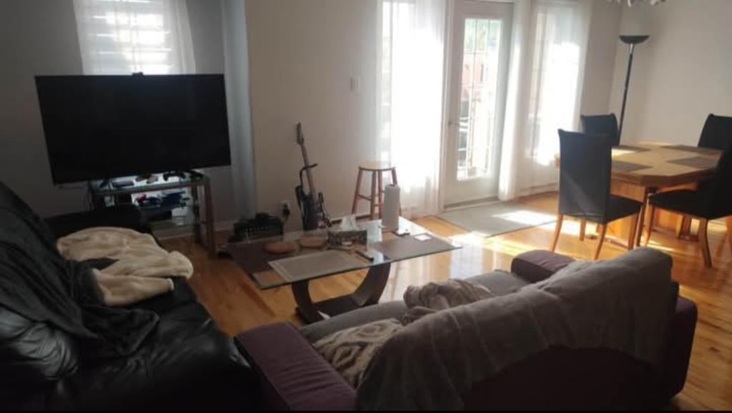 Condo 4 1/2 MEUBLE | 3277382