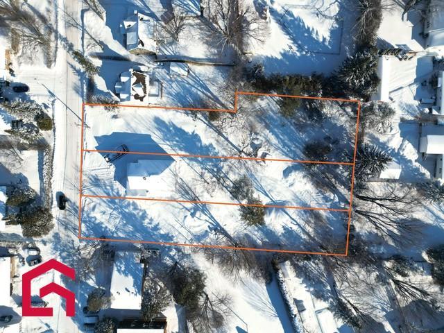 Terrain | 3277392