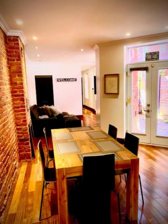2 CH - 1 SDB - Montréal - $2,360 /mo | 3277410