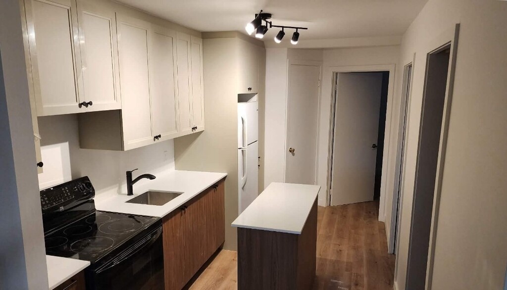 4½ (METRO Jolicoeur) Sud-Ouest Montréal | 3271073