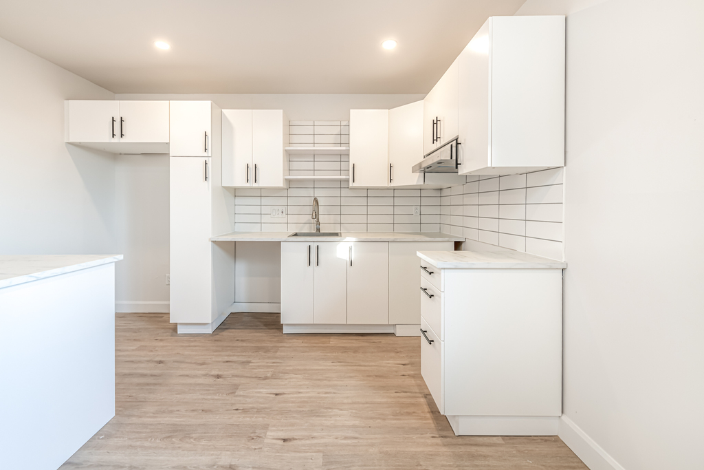 Magnifique 4 1/2 Fraichement Rénové | 3277754