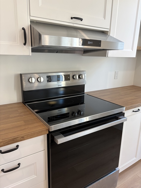 Magnifique 4 1/2 + Bureau Vieux-Lévis | 3277776