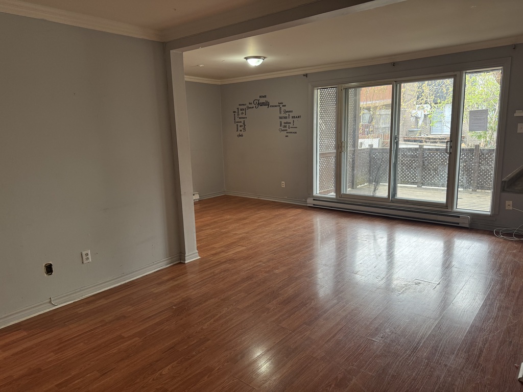 Laval, St-Vincent-de-Paul, Grand 5 1/2 à | 3277782