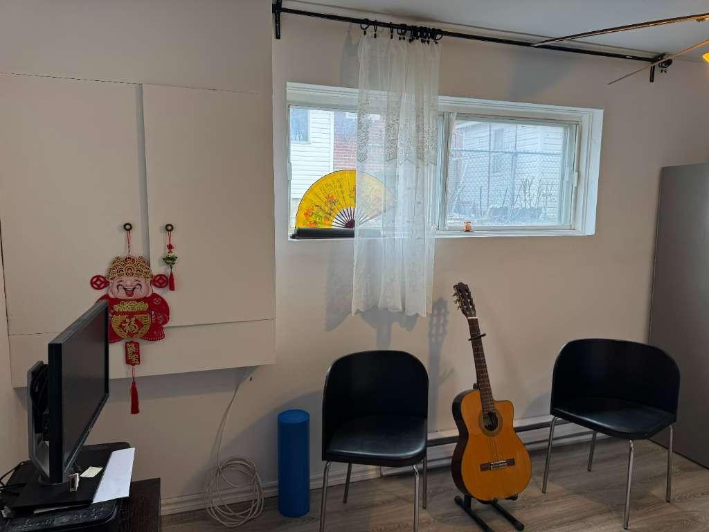 Rare Lachine ouest le 1 jul, 3 1/2 semi basement sunny, especial $ 899, tranquil et bon | 3277822