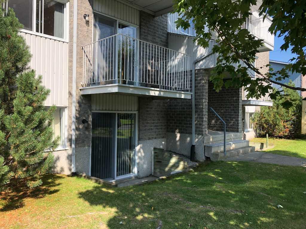 4 1/2 demi sous-sol libre 1er juillet | 3277823
