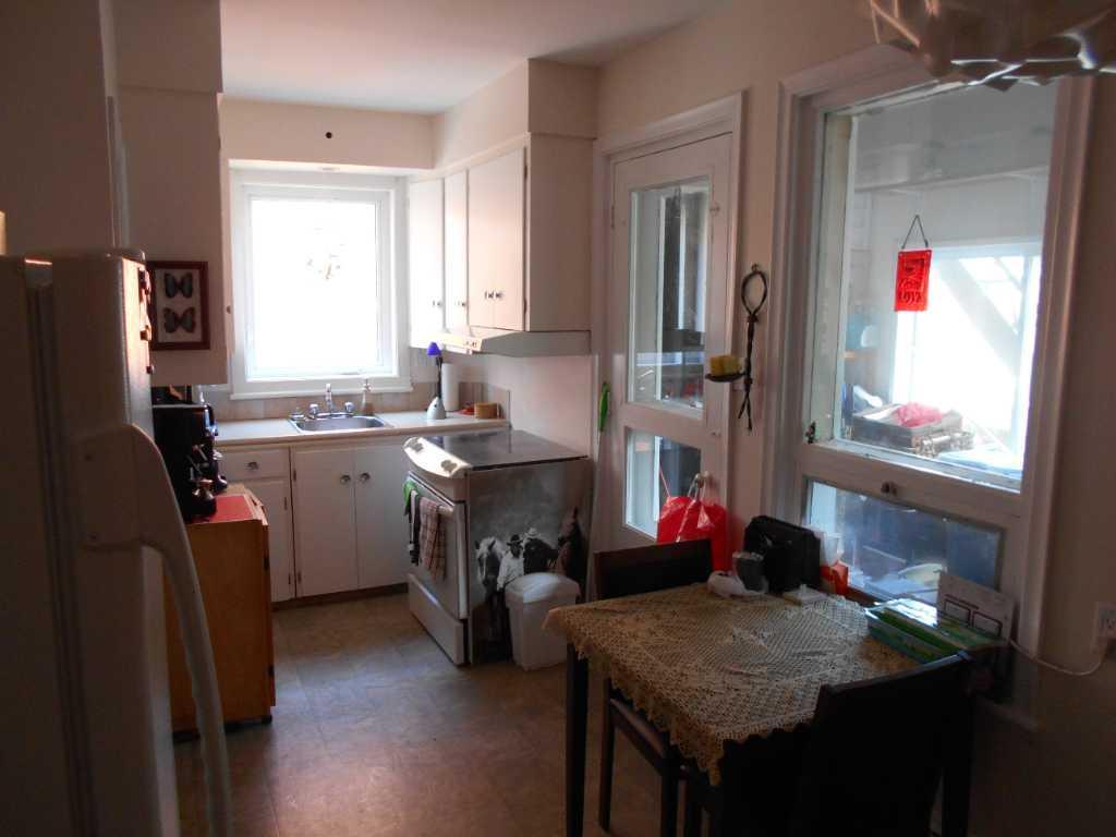 3½ dans Montcalm St-Sacrement pour juillet | 3285806