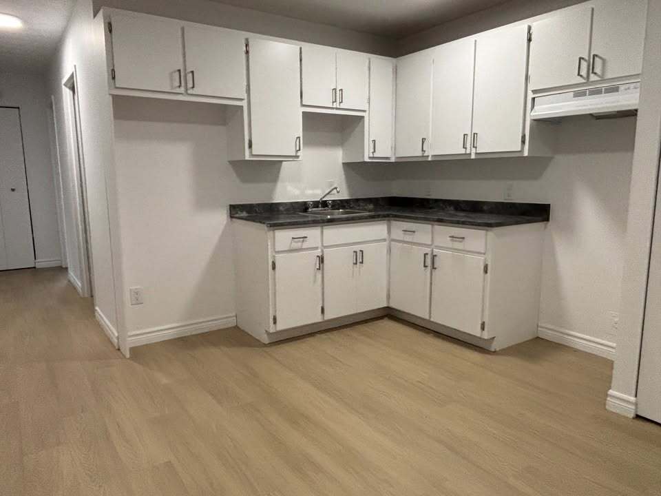 BEAU 5 1/2 | CHAUFFAGE INCLUS | | 3278308