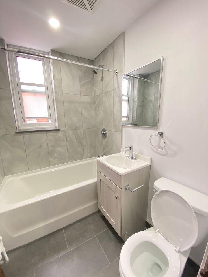 5825-15 - 5821 CHEMIN COTE ST LUC, Montréal | 3278332