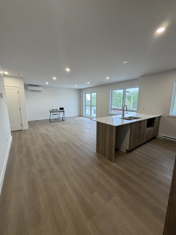 Logement Neuf à Louer - 1er Juillet | 3228540