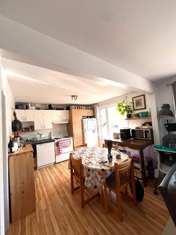 Logement 5 1/2 | 3311558