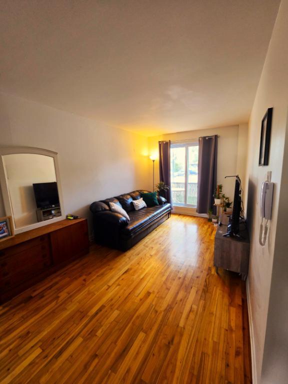 Apparemment 4 1/2 a louer a pointe aux trembles | 3278575