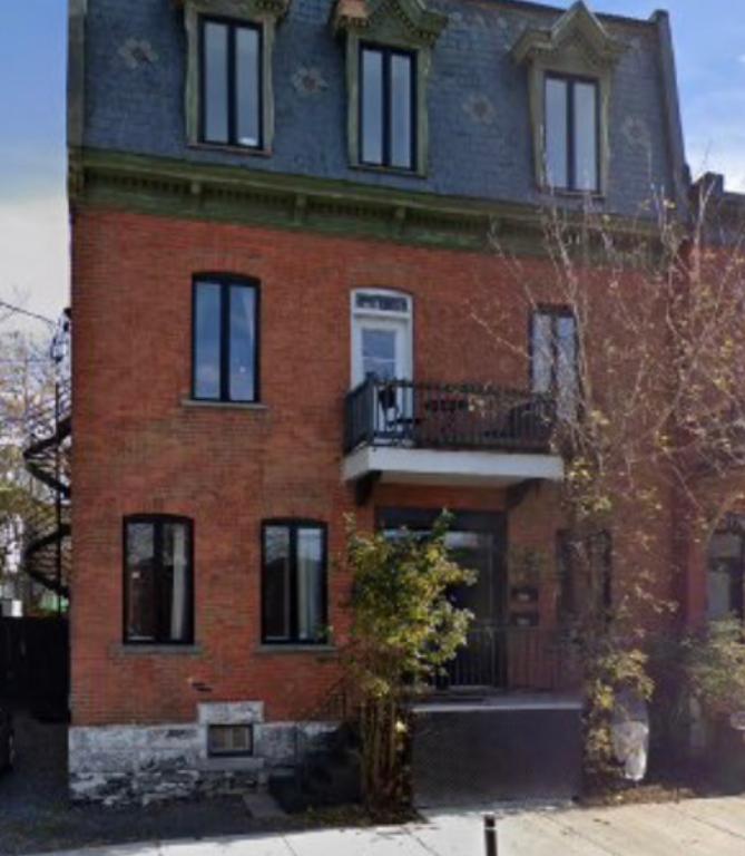 Grand 4 1/2 pointe saint-charles | 3278598