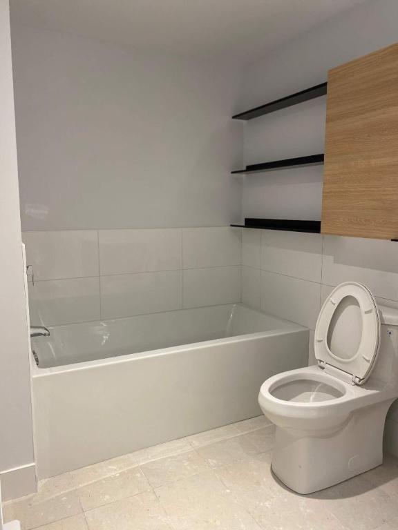 2 CH - 1 SDB - Montreal - $2,100 /mo | 3278650