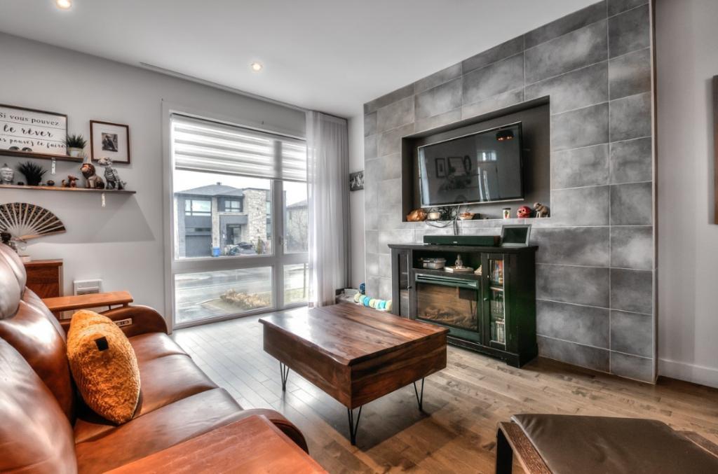 Grand 5 1/2 sur 2 étages à Beloeil | 3279214