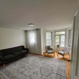 Grand 4 1/2 (+ Bureau) | 3283880