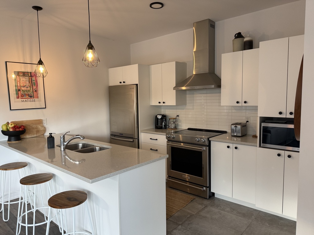 Appartement à Louer Secteur Cheval-Blanc | 3279049