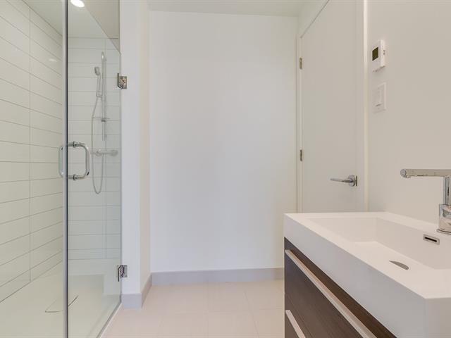 Condo 3 1/2 à louer au centre-ville de Montréal – ICÔNE – 21e étage | 3279217