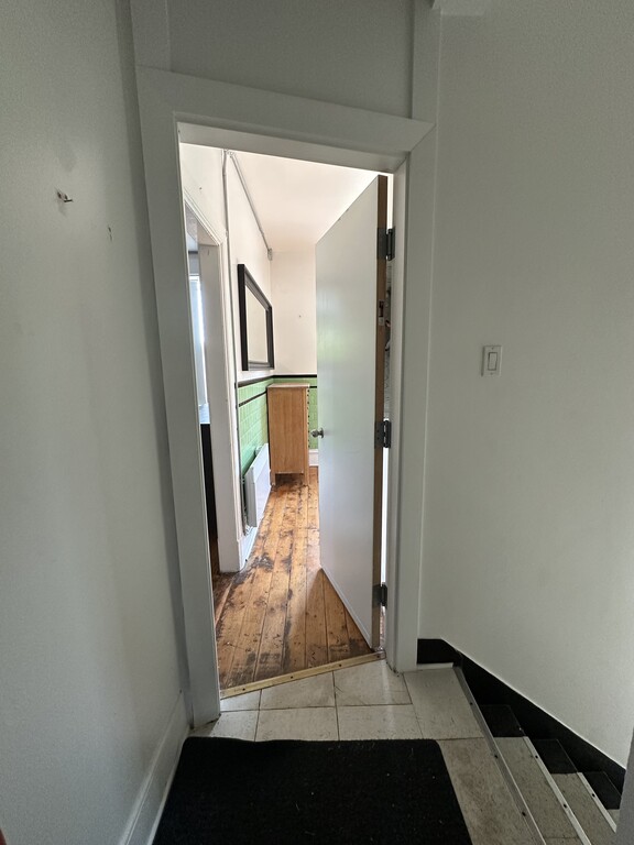 Bachelor – Semi-meublé | 3279660