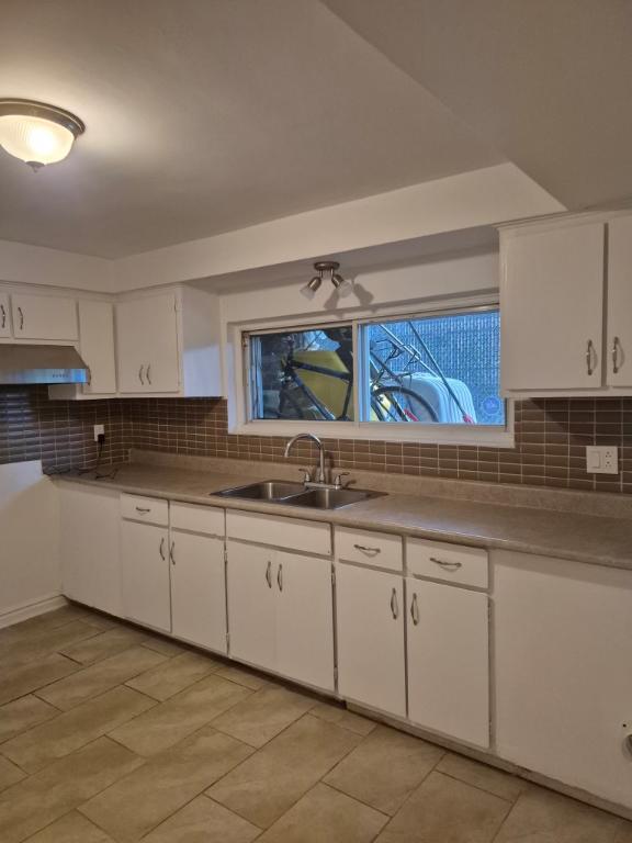À LOUER – GRAND 3 ½ RÉNOVÉ | 3279832