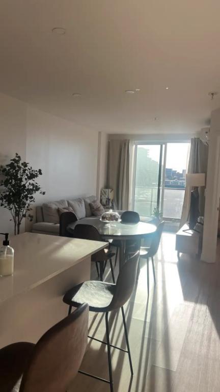 3 1/2 en face des galeries d’anjou | 3279844