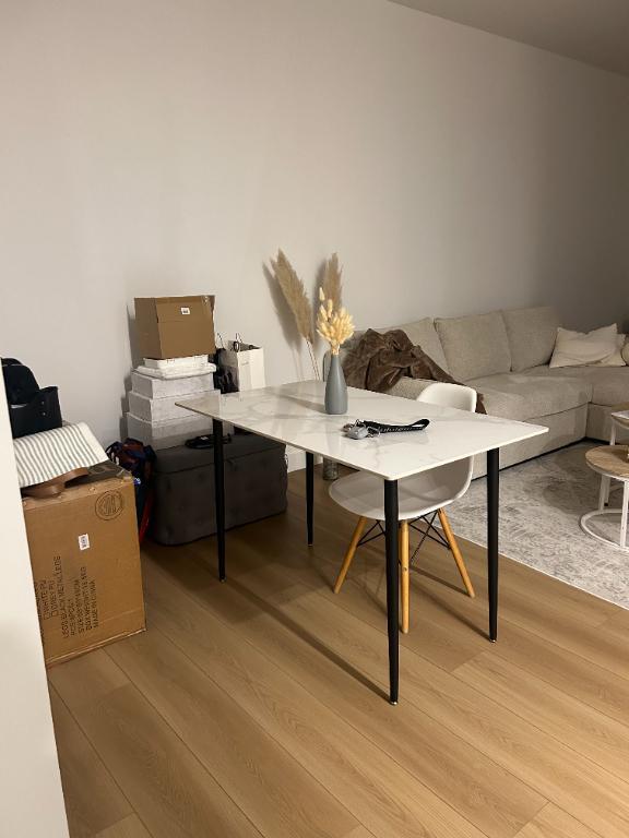 LUXUEUX 3 1 /2 À LOUER À MONTRÉAL | 3279846