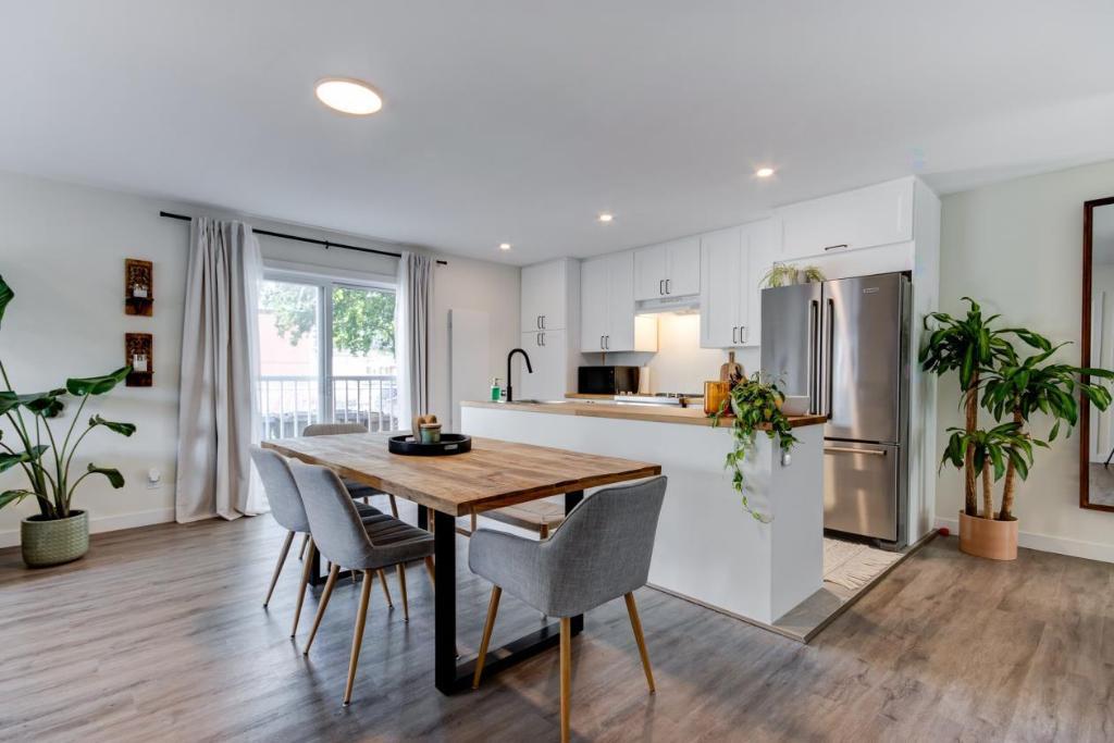 4 ½ Construction 2024-2025 | 3282414